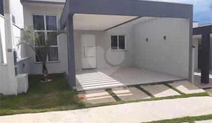 Condomínio com 3 quartos à venda ou para locação em Jardins Do Império - SP
