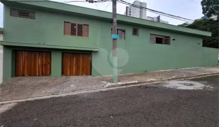 Casa com 4 quartos à venda em Centro - SP
