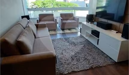 Apartamento com 3 quartos à venda em Centro - SP