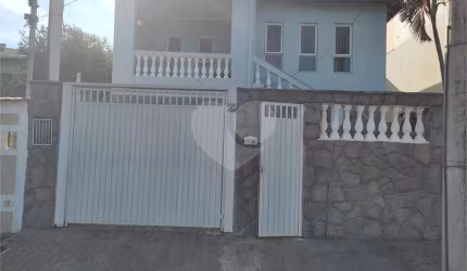 Casa térrea com 3 quartos à venda ou para locação em Jardim Itamaracá - SP