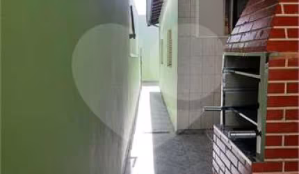 Casa com 2 quartos à venda em Jardim Marina - SP