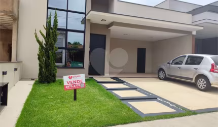 Condomínio com 3 quartos à venda ou para locação em Colinas De Indaiatuba - SP