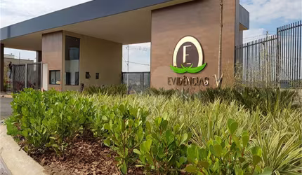Condomínio com 3 quartos à venda em Residencial Evidências - SP