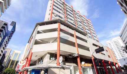 Vaga dupla para venda no Bairro Centro em Juiz de Fora, MG