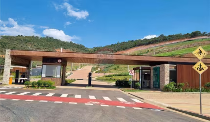 Terreno a Venda no Condomínio Estrela Do Lago