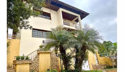 Casa para venda no Condomínio Granville em Juiz de Fora, MG.