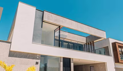 Casa com 4 suítes com piscina no condomínio Aeroville
