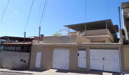 Casa 3 quartos para venda no Bairro Santa Luzia em Juiz de Fora, MG