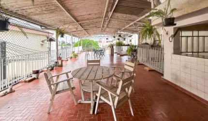 Elegante casa tipo para venda com 7 quartos, 504m²