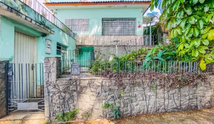Agradável sobrado para venda com 3 quartos, 184m²