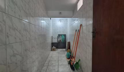 Elegante casa comercial para venda, 158m²