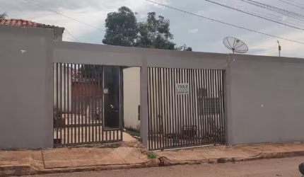 Atraente casa de vila para venda com 2 quartos, 73m²