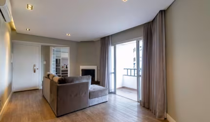 Confortável apartamento tipo para venda com 2 quartos, sendo 1 suíte, 70m²