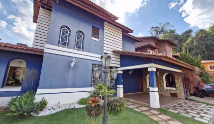 Casa no condomínio Residencial da Serra para venda com 3 quartos, sendo 1 suíte, 310m²