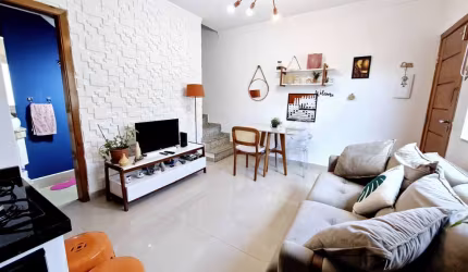 Casa no condomínio Residencial Baptista I para venda com 2 quartos, sendo 2 suítes, 62m²