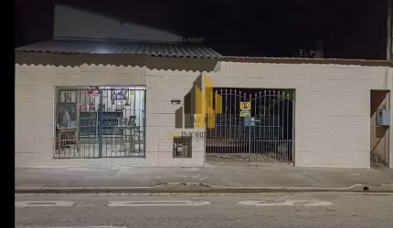 Casa com 3 quartos para alugar no Parque Vitória Régia, Sorocaba  por R$ 3.000