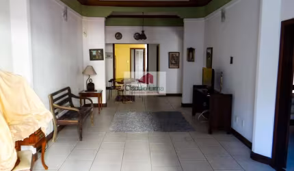Casa duplex na Barra para locação