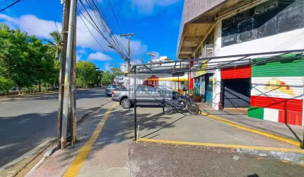 Loja frente de rua no Rio Vermelho!