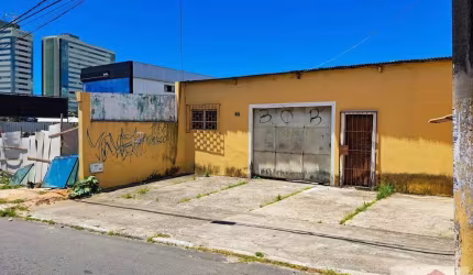 Loja para Venda em Lauro de Freitas, Portão, 2 banheiros, 2 vagas