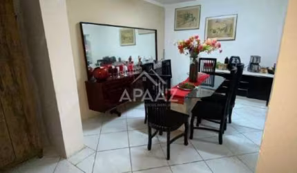 Sobrado à venda, 3 quartos, Vila Araguaia - São Paulo/SP