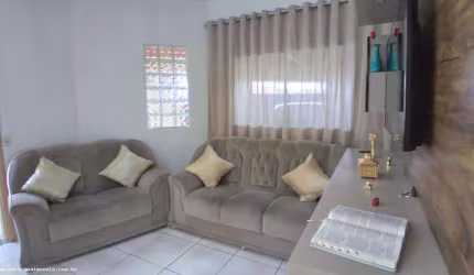 Casa pronta para morar no centro do bairro Maracanã!