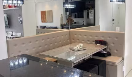 Apartamento de 3 dormitórios, 1 suíte , 2 vagas de garagem em interlagos
