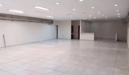 Salão Comercial de 660 m² para alugar no bairro Nova Ribeirânia, Zona Sul de Ribeirão Preto