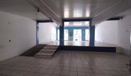 Salão comercial de 200 m² para alugar em Bonfim Paulista