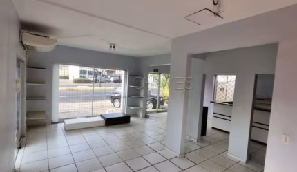 Casa comercial de 412,30 m² para alugar na Av. Independência, bairro Jardim Sumaré em Ribeirão Preto