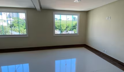 Linda Casa no bairro da Gloria