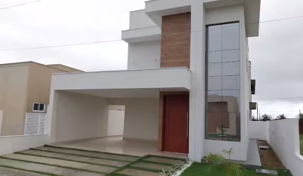 Casa Duplex com 137m² - 03 suítes em Condomínio, Fechado em Nova Esperança, Parnamirim RN
