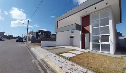 Casa com 115m2 - 03 dormitórios em Condomínio Fechado - Nova Esperança, Parnamirim RN.