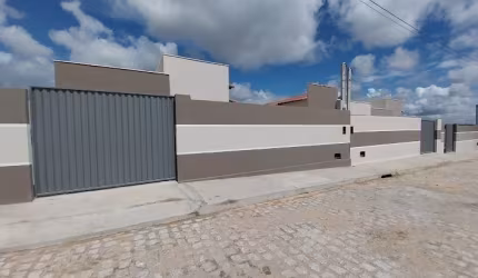 Casa com 02 quartos, sendo 01 suíte na Estrada para Pium RN