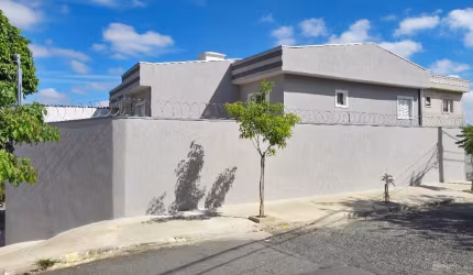 Sobrado de vila com 2 dormitórios e vaga