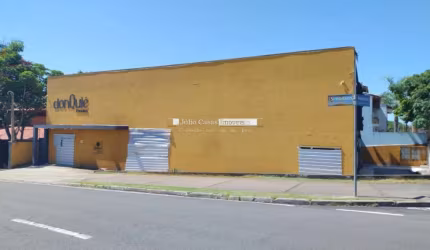 Salão Comercial para alugar no Jardim Santa Rosália - Sorocaba