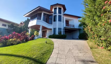 Venda de casa com 473 m²