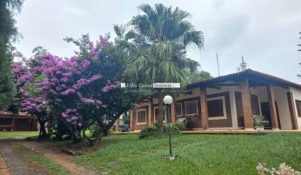 Área com chácara á venda 11.165,00m2 de terreno e 606,25m² A/C em Sarapui - também  ideal para loteamento ou lazer - matricula individualizada