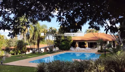 Casa a venda com 4 quartos, 4 suítes na Chácaras Residenciais Santa Maria - Votorantim SP