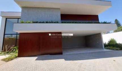 Casa com 4 quartos todos com suítes  á venda, no condomínio Lago Azul
