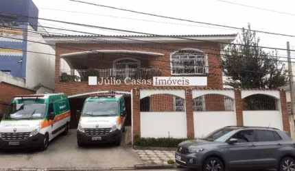 Oportunidade de casa comercial à venda  464 m2 em ótima localização.