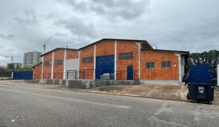 Galpão para alugar com 1.233m² na Vila Rica - Sorocaba