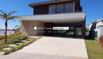 Casa a venda com 4 quartos no condomínio Alphaville Nova Esplanada