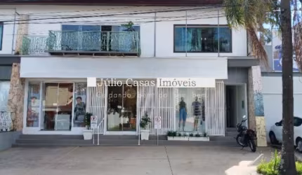 Casa Comercial Jd.América de 440m2, piso superior