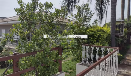 Casa à venda com 03 quartos, 184,32m2 no Condomínio Village da Serra - Araçoiba da Serra/SP