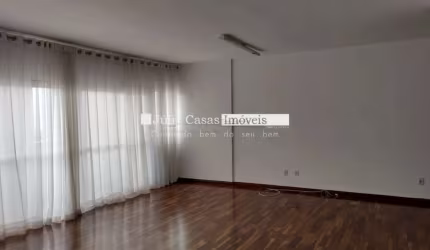 Ótimo apartamento no Centro