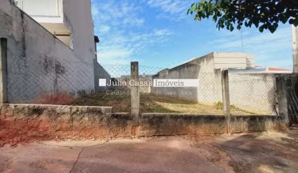 Terreno a venda com 300m²