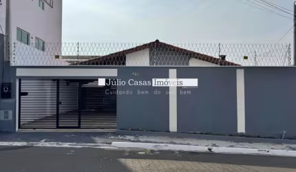 Casa térrea para venda e locação com 3 quartos