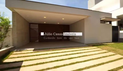 Casa em condomínio a venda com 3 suítes