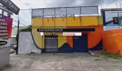 Salão comercial com 262m²