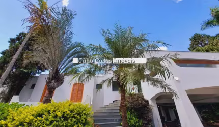 Casa em condomínio para venda e aluguel